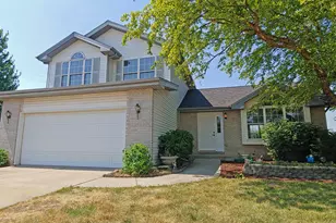 452 Leahy Cir, Manteno, IL 60950 - Photo 1