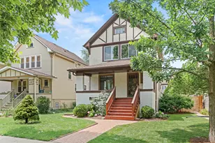 719 Lyman Ave, Oak Park, IL 60304 - Photo 1