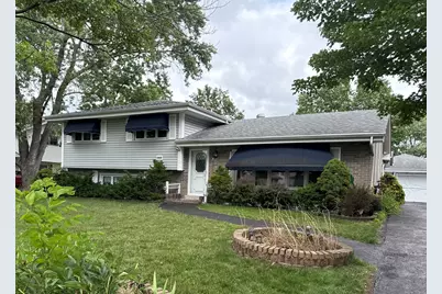 12625 S Menard Avenue, Palos Heights, IL 60463 - Photo 1