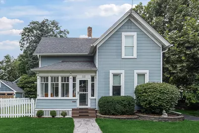 115 N Jackson Street, Batavia, IL 60510 - Photo 1