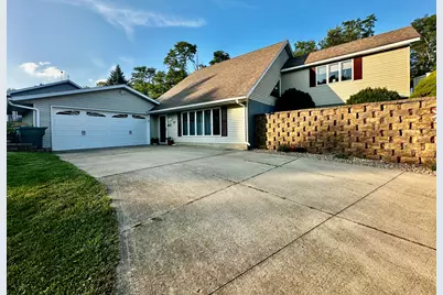 4100 Valley Drive, Clifton, IL 61727 - Photo 1