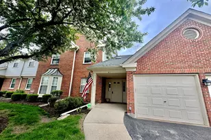 21 Ashburn Ct, Schaumburg, IL 60193 - Photo 1