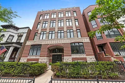 540 W Oakdale Avenue #GE, Chicago, IL 60657 - Photo 1