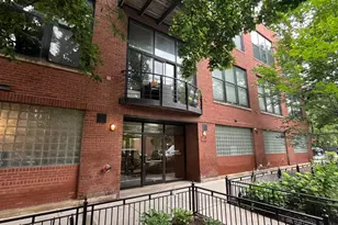 2210 W Wabansia Ave, Chicago, IL 60647 - Photo 1