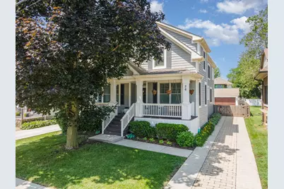 26 S Chestnut Avenue, Arlington Heights, IL 60005 - Photo 1