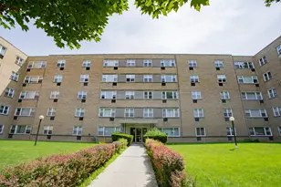 6161 N Hoyne Ave, Chicago, IL 60659 - Photo 1