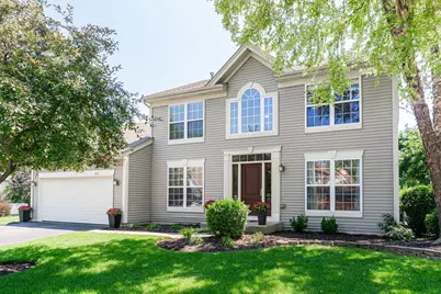 428 Oak Grove Circle, Wauconda, IL 60084 - Photo 1