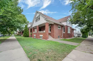 10657 S Ave G, Chicago, IL 60617 - Photo 1