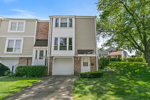 2165 Greystone Pl, Hoffman Estates, IL 60169 - Photo 1