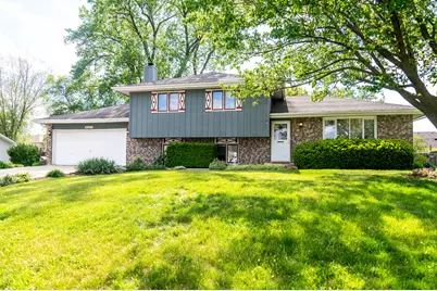 1N280 Morse Street, Carol Stream, IL 60188 - Photo 1