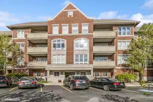 77 N Quentin Rd, Palatine, IL 60067 - Photo 1