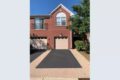 990 Kensington Drive #0, Northbrook, IL 60062 - Photo 1