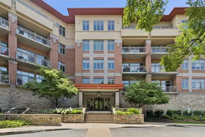 45 Prairie Park Drive #206, Wheeling, IL 60090 - Photo 1