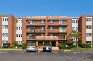 2066 St Johns Ave, Highland Park, IL 60035 - Photo 1