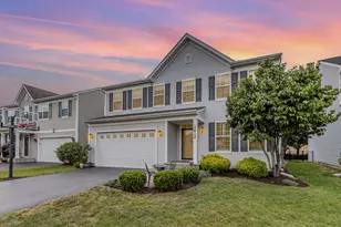 2612 Retreat Cir, Lisle, IL 60532 - Photo 1