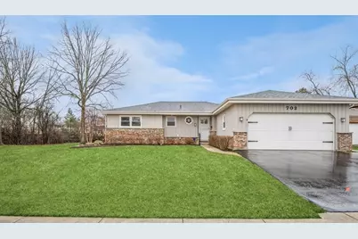 702 Barberry Road, Highland Park, IL 60035 - Photo 1