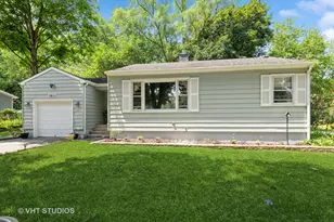 5803 Meadow Hill Ln, McHenry, IL 60051 - Photo 1