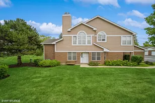 791 W Happfield Dr, Arlington Heights, IL 60004 - Photo 1