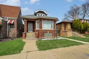 608 W 107th St, Chicago, IL 60628 - Photo 1