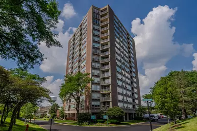 3925 Triumvera Drive #9B, Glenview, IL 60025 - Photo 1