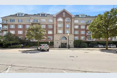 14 S Ashland Avenue #305, La Grange, IL 60525 - Photo 1