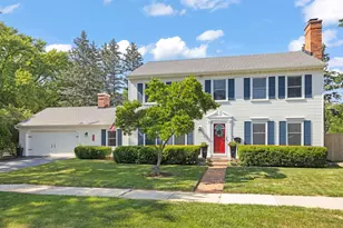 541 Burning Tree Ln, Naperville, IL 60563 - Photo 1