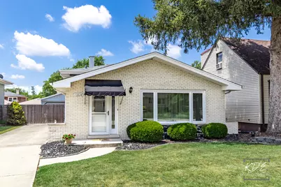 11538 S Leamington Avenue, Alsip, IL 60803 - Photo 1