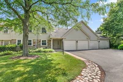 2403 Mallow Court #Z1, Schaumburg, IL 60194 - Photo 1
