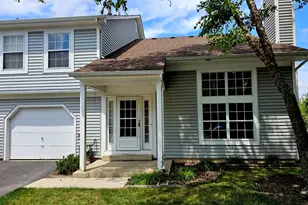 164 Hazelnut Dr, Streamwood, IL 60107 - Photo 1