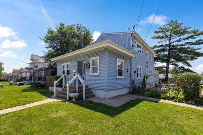 2303 9th Street, Rockford, IL 61104 - Photo 1