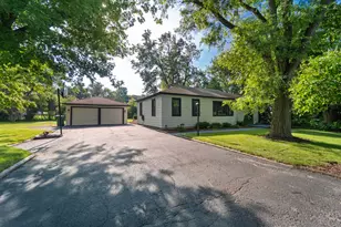 37791 N De Woody Rd, Beach Park, IL 60087 - Photo 1