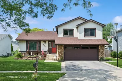 800 Cardinal Lane, Elk Grove Village, IL 60007 - Photo 1