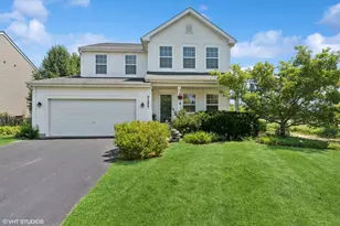 31577 N Clearwater Dr, Lakemoor, IL 60051 - Photo 1