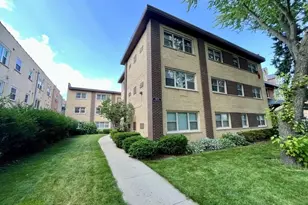 1540 W Chase Ave, Chicago, IL 60626 - Photo 1