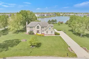 17628 S Williamsburg Dr, Plainfield, IL 60586 - Photo 1