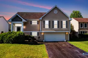 554 Foxford Rd, Bartlett, IL 60103 - Photo 1