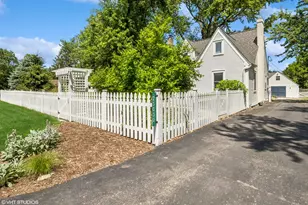 25030 W Fox Ave, Antioch, IL 60002 - Photo 1