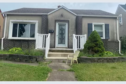 715 W Cleveland Street, Spring Valley, IL 61362 - Photo 1