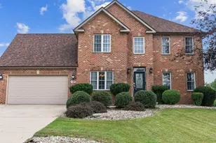 511 E Rennesoy Dr, Newark, IL 60541 - Photo 1