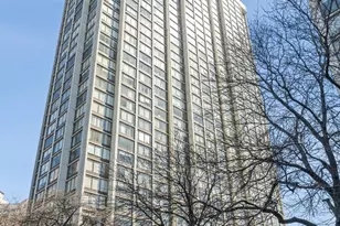 5455 N Sheridan Rd, Chicago, IL 60640 - Photo 1