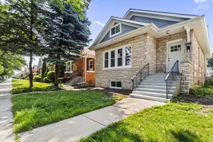 6155 W Cornelia Ave, Chicago, IL 60634 - Photo 1