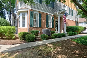 1290 Georgetown Way, Vernon Hills, IL 60061 - Photo 1