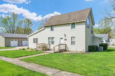 209 N Vermilion Avenue, Allerton, IL 61810 - Photo 1