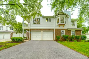 477 Grosse Pointe Cir, Vernon Hills, IL 60061 - Photo 1