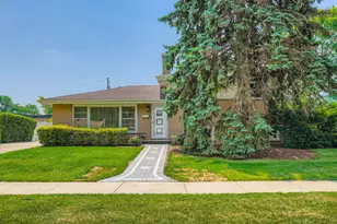 2739 Pauline Ave, Glenview, IL 60025 - Photo 1