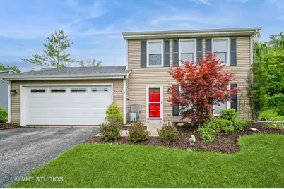 1330 N Parkview Terrace, Algonquin, IL 60102 - Photo 1