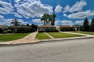 152 W 29th Pl, Chicago Heights, IL 60411 - Photo 1