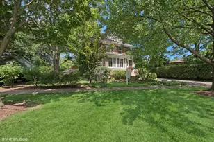 2040 Old Glenview Rd, Wilmette, IL 60091 - Photo 1