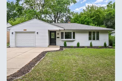 114 S Linden Avenue, Palatine, IL 60074 - Photo 1