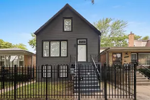 6742 S Oakley Ave, Chicago, IL 60636 - Photo 1